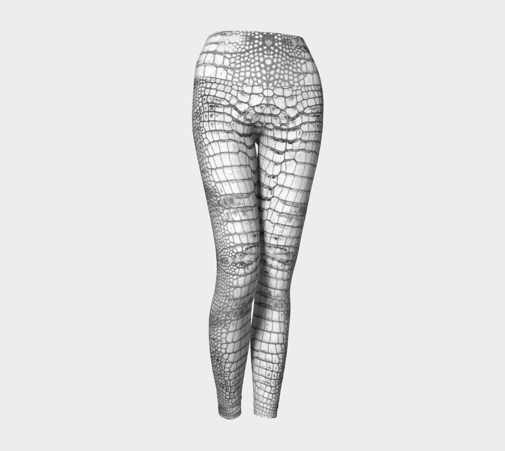 Grungy White Dragon Aligator Crocodile Scales Reptile Skin Pattern Yoga Leggings